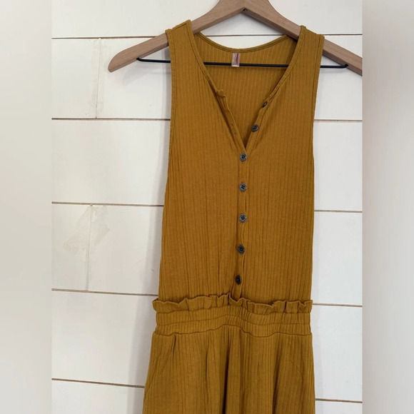 Free People Movement Caught My Tempo Jumpsuit Open back wide leg S - Picture 10 of 10